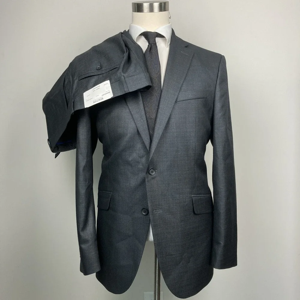 Kenneth Cole Reaction Men 2-pc Techni-Cole Suit GunMetal 46L Jacket Pant 40W 32L